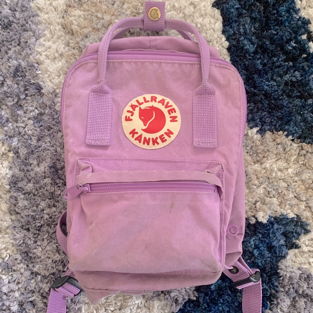Fjall Raven Kanken Mini Backpack in Orchid